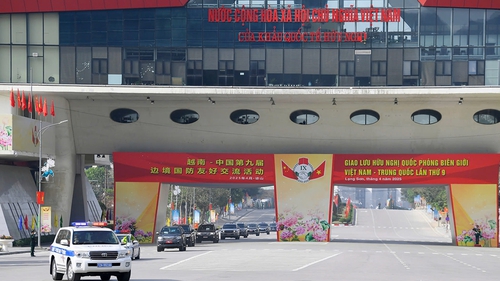 Bắt đầu các hoạt động tại Giao lưu hữu nghị quốc phòng biên giới Việt Nam - Trung Quốc lần thứ 9