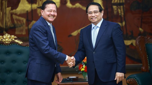 Thủ tướng Phạm Minh Chính tiếp Phó Thủ tướng Campuchia Neth Savoeun nhân dịp tham dự Hội nghị P4G