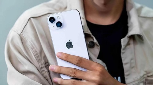 Đánh giá iPhone 14: Hiệu năng, camera và pin có gì nổi bật?
