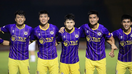 'Thắp lửa' cho cuộc đua vô địch V-League