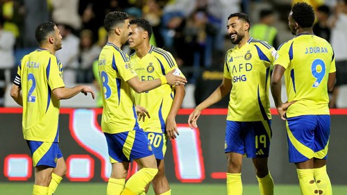 Rượt đuổi kịch tính, Al Nassr thắng phút chót trong ngày vắng Ronaldo, tiếp tục đua vô địch