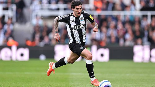 Real Madrid sẵn sàng chi đậm để chiêu mộ ngôi sao hàng đầu tuyển Ý