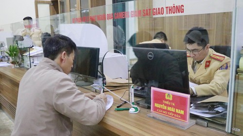 Người dân nên nộp phạt nguội vi phạm giao thông ở nơi thường trú, tránh đi xa
