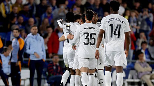 Real Madrid thắng tối thiểu Getafe, quyết đua vô địch La Liga với Barca
