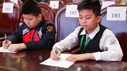 Đảm bảo tính khả thi khi đưa tiếng Anh thành ngôn ngữ thứ hai trong trường học
