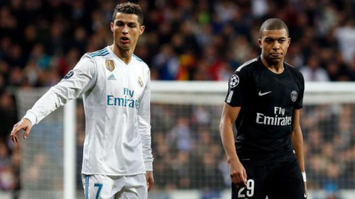 Vỡ mộng danh hiệu, Mbappe vẫn vượt Ronaldo trong mùa đầu tiên khoác áo Real 
