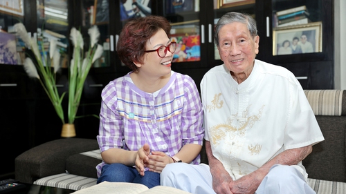 Đúng ngày 28/4 cách đây 50 năm -  "Như có Bác trong ngày đại thắng" ra đời! 