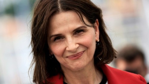 Juliette Binoche: Ngôi sao Pháp tỏa sáng, "chèo lái" Ban giám Khảo LHP Cannes 2025