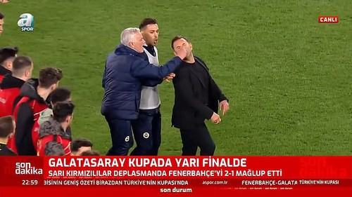 CLB của Mourinho tố HLV đối thủ 'diễn kịch' sau vụ va chạm với 'người đặc biệt'