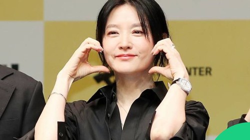 "Nàng Dae Jang Geum" Lee Young Ae tái hợp sân khấu sau 32 năm