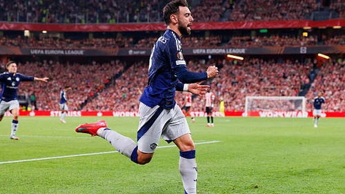 Bruno Fernandes đi vào lịch sử trong ngày MU đại thắng ở bán kết lượt đi cúp C2 Châu Âu