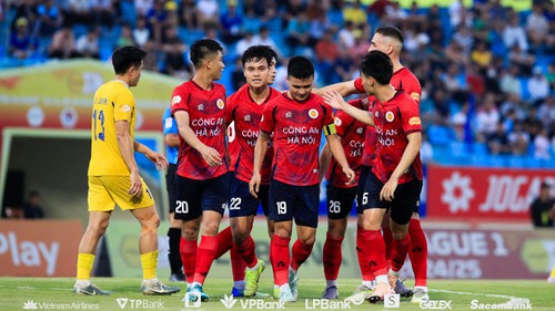 Ngôi sao số 1 ĐT Việt Nam xếp trên Bunmathan và Chanathip về một thông số quan trọng trước trận chung kết