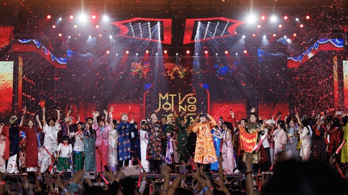 Phim tư liệu về 'Anh trai vượt ngàn chông gai' bán hơn 20.000 vé sau 4 giờ