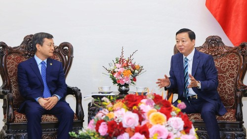 Xây dựng đường sắt tốc độ cao gắn với chuyển giao và làm chủ công nghệ