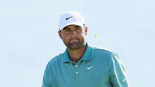 Scottie Scheffler dẫn đầu PGA Championship với cách biệt 3 gậy sau vòng ba bùng nổ