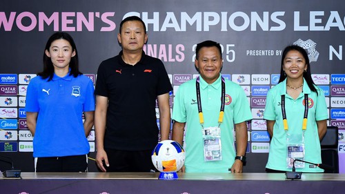 Huỳnh Như mong CĐV sẽ ‘tiếp lửa’ để TPHCM viết tiếp hành trình lịch sử