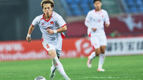 Viktor Lê tiếp tục tập trung cùng đội tuyển U22 Việt Nam