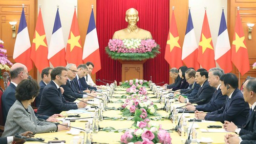 Tổng Bí thư Tô Lâm tiếp Tổng thống Pháp Emmanuel Macron