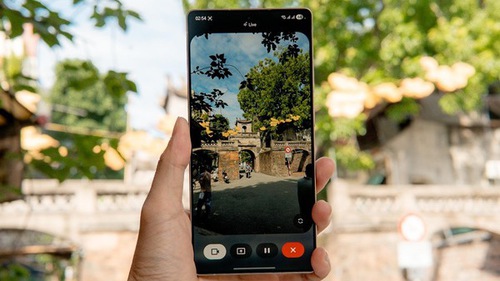 Mang Galaxy S25 dạo quanh Hà Nội, tôi hiểu thêm về thành phố tưởng chừng như đã quá quen
