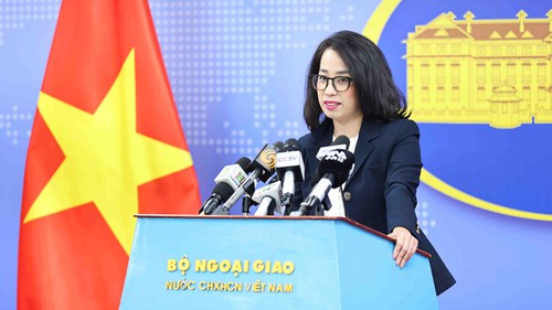 Trao công hàm phản đối các hoạt động vi phạm chủ quyền Việt Nam đối với Trường Sa