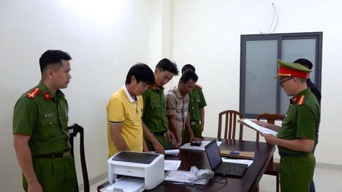 HLV trẻ Khánh Hòa bị bắt vì 'ăn chặn' tiền của cầu thủ