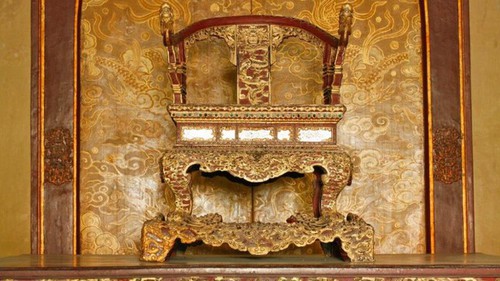 Huế báo cáo kết quả công tác khắc phục vụ việc bảo vật quốc gia “Ngai vua triều Nguyễn” bị xâm hại