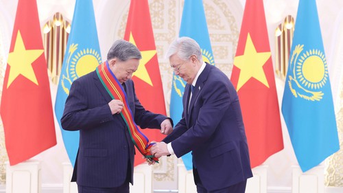 Hình ảnh Lễ trao tặng Huân chương Hữu nghị hạng Nhất của Kazakhstan cho Tổng Bí thư Tô Lâm