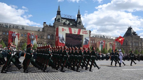 Những bước chân của lịch sử