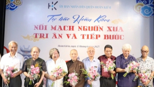 Vinh danh nhà sử học Dương Trung Quốc, GS Lê Văn Lan trong bảo tồn di sản