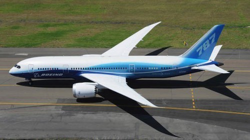 Ấn Độ khẩn trương kiểm tra toàn bộ máy bay Boeing 787