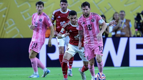 Sự cô đơn của Messi ở FIFA Club World Cup 2025
