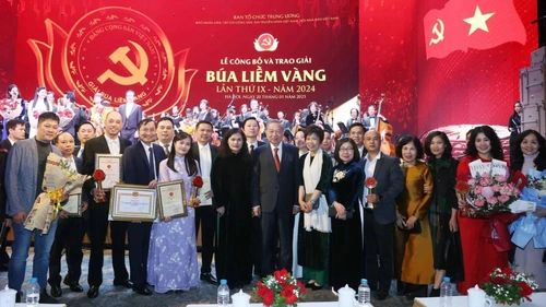 Khẳng định vai trò dẫn dắt, định hướng và bảo vệ những người làm báo