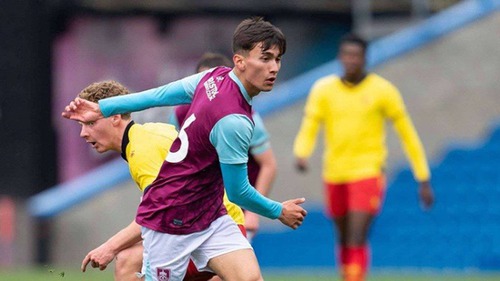 Tài năng trẻ gốc Việt của đội bóng Anh sắp gia nhập V-League là ai?