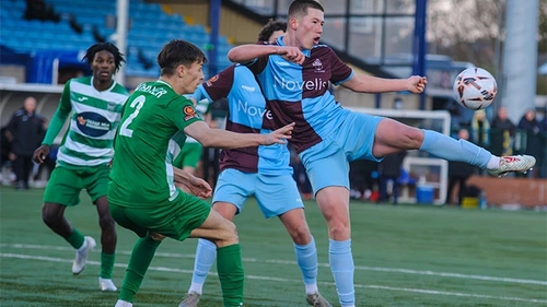 Tin nóng bóng đá Việt Nam hôm nay 20/6: Chốt phương án trao Cúp vô địch V-League; Tiền đạo Việt kiều được giới thiệu cho HLV Kim Sang Sik