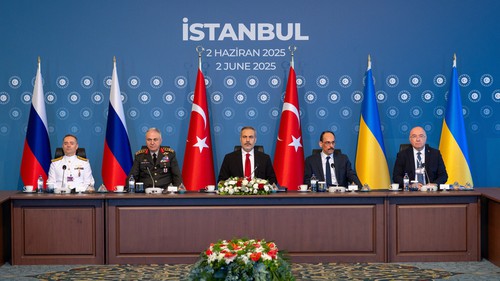 Nga - Ukraine trao đổi kế hoạch chấm dứt xung đột