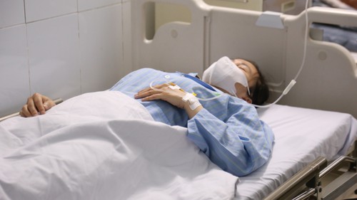 Xử lý nghiêm đối tượng hành hung nhân viên y tế ở Nghệ An