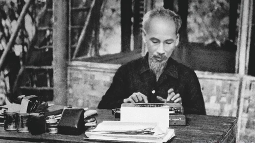 Chủ tịch Hồ Chí Minh - Người sáng lập và định hướng, định hình báo chí cách mạng Việt Nam