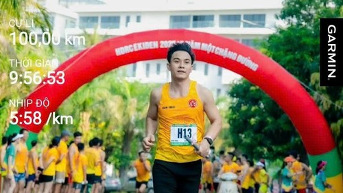 Độc lạ Marathon: Dược sĩ chạy bộ 100km kỷ niệm ngày Báo chí Cách mạng Việt Nam