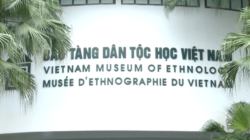 Ngày Gia đình Việt Nam: Trải nghiệm Phòng Khám phá tại Bảo tàng Dân tộc học