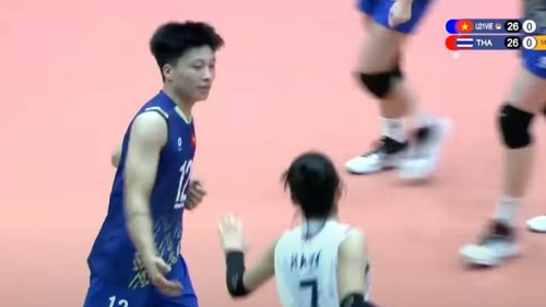Tin nóng thể thao tối 29/11: Ghi 29 điểm trước Thái Lan, sao bóng chuyền Việt Nam khiến CĐV xứ chùa vàng xôn xao