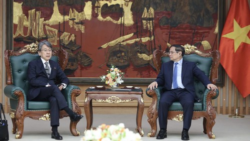 Thủ tướng đề nghị JBIC tài trợ vốn cho chuyển đổi năng lượng và giải quyết khó khăn tại dự án lọc dầu Nghi Sơn