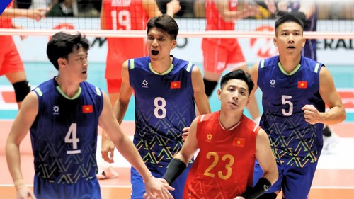 Đánh bại ĐT Thái Lan sau 4 set, tuyển bóng chuyền Việt Nam được truyền thông quốc tế khen ngợi