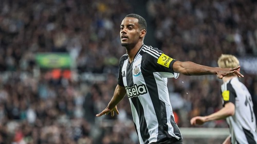 Liverpool hỏi mua Isak: Ngôi sao của Newcastle thực sự đáng giá bao nhiêu?