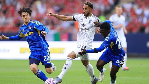 MU hòa nhạt nhòa Leeds trong trận ra mắt lặng lẽ của Matheus Cunha