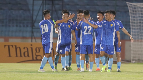 CLB Quảng Nam sáp nhập với SHB Đà Nẵng, V-League 2025/26 chỉ còn 13 đội?