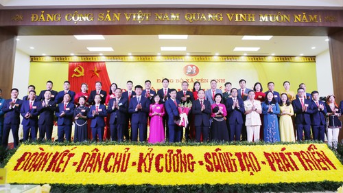 Trưởng Ban Chính sách, Chiến lược Trung ương Trần Lưu Quang dự Đại hội điểm cấp xã đầu tiên của tỉnh Lào Cai