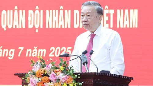 Tổng Bí thư Tô Lâm: Tăng cường các giải pháp xây dựng Quân đội vững mạnh về chính trị, gắn bó máu thịt với nhân dân