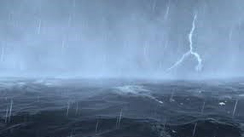 Bão số 4 có xu hướng dịch chuyển ra ngoài Biển Đông