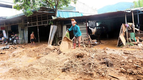 Thủ tướng yêu cầu tập trung khắc phục hậu quả lũ quét, sạt lở đất tại Sơn La và chủ động ứng phó mưa lũ