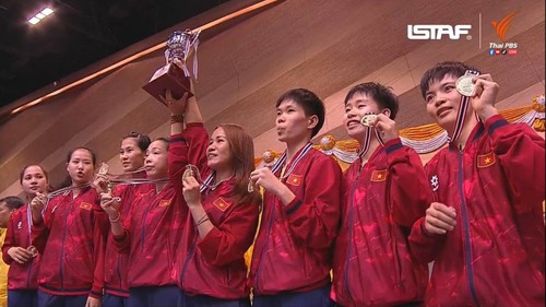 Tin nóng thể thao sáng 28/7: Vô địch thế giới lần thứ 3, ĐT cầu mây Việt Nam được truyền thông Thái Lan khen ngợi